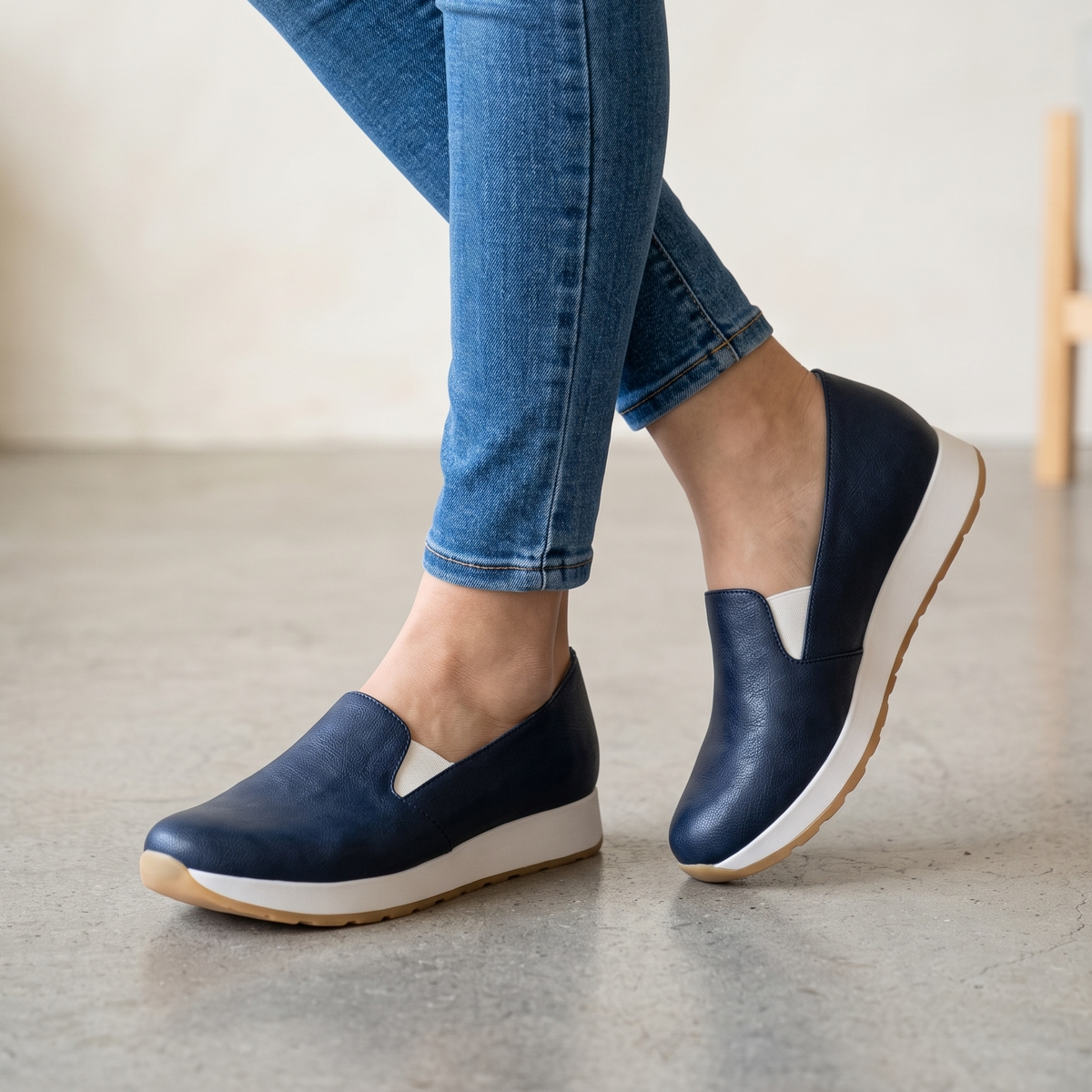 Mocasines de Cuerina con Plataforma — Modelo Milan