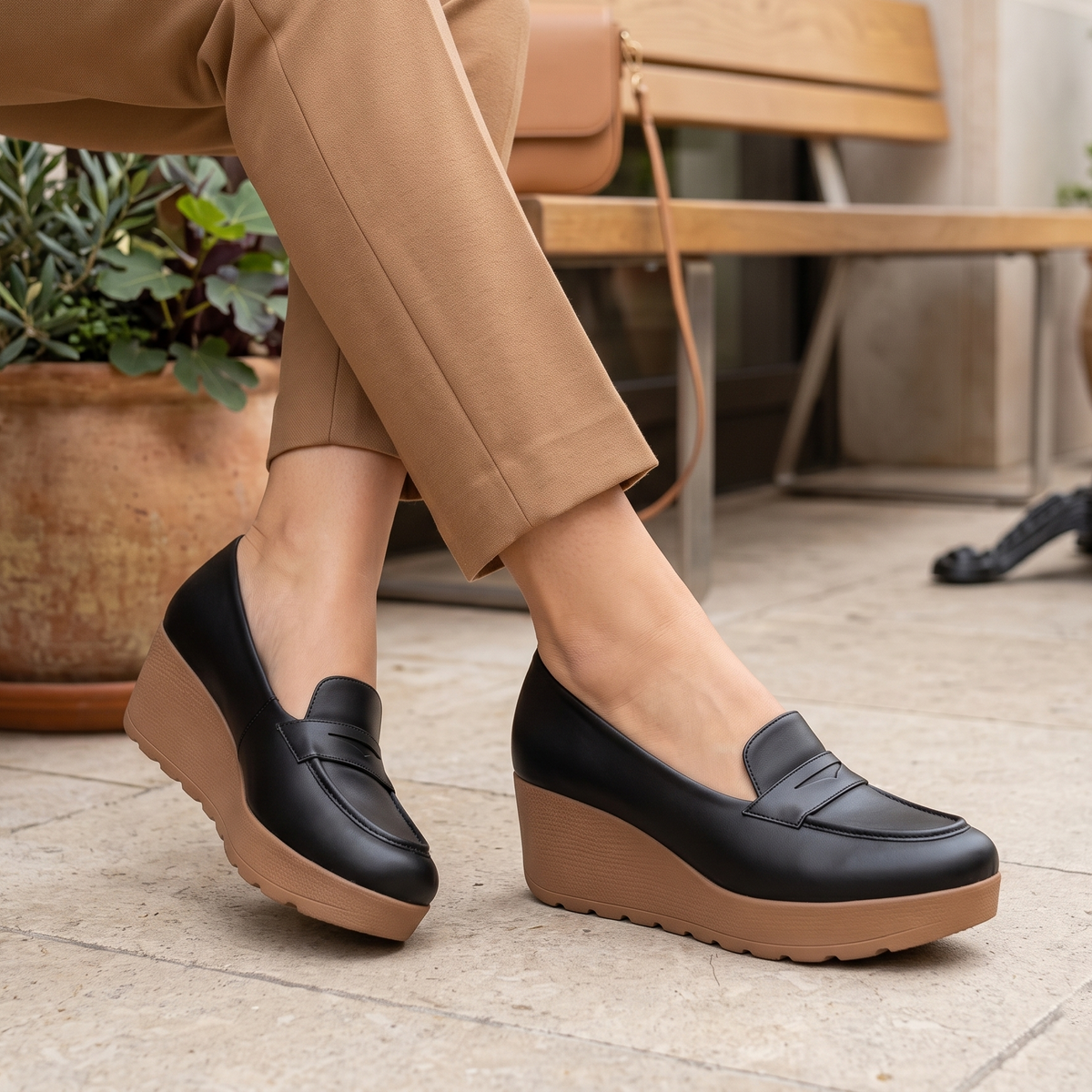 Mocasines con Plataforma de Cuña — Modelo Julieta