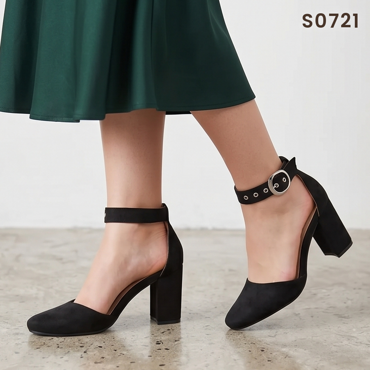 Zapatos de Gamuza con Correa de Tobillo — Modelo Topacio