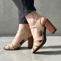 Sandalias de Tiras Cruzadas Tacón Grueso — Modelo Damaris