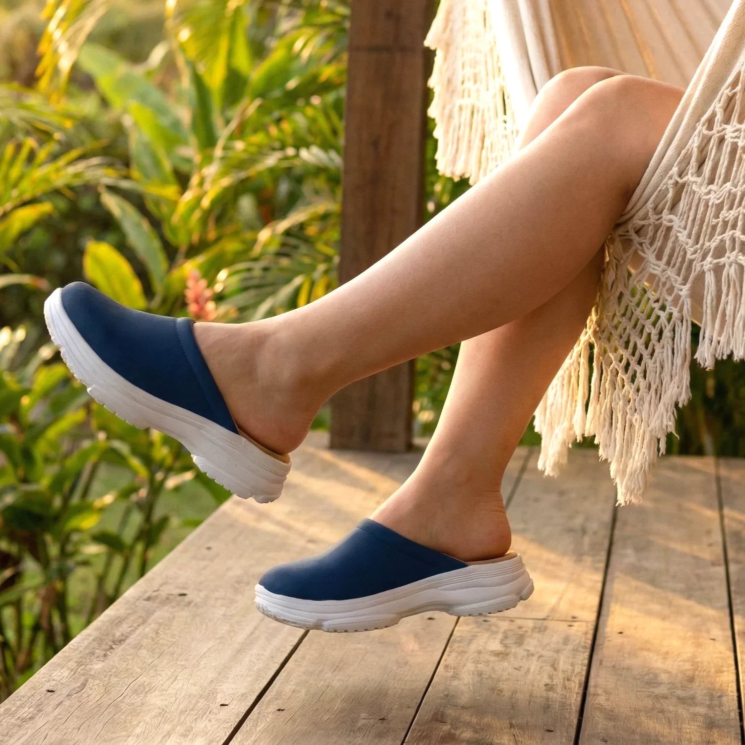 Mules de Neopreno con Suela Gruesa — Modelo Oriana