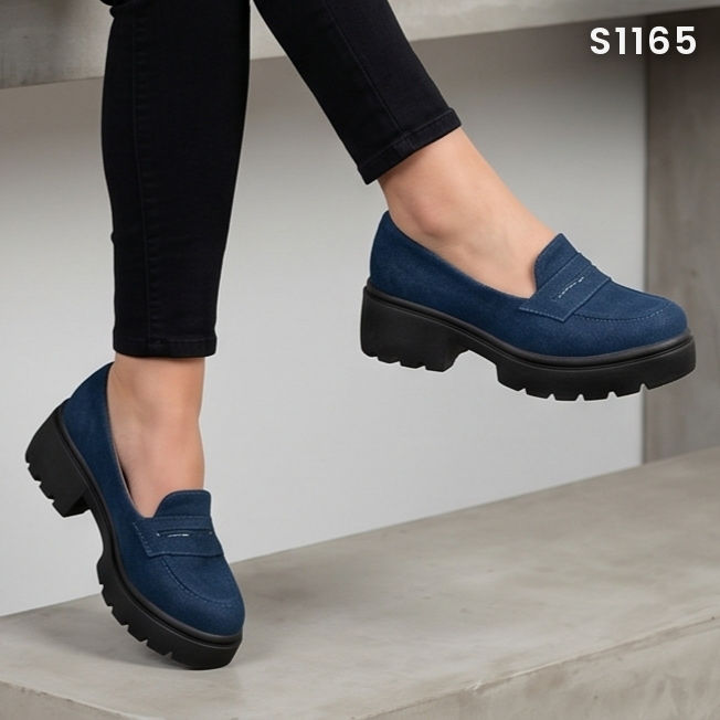 Mocasines de Gamuza con Plataforma — Modelo Eva
