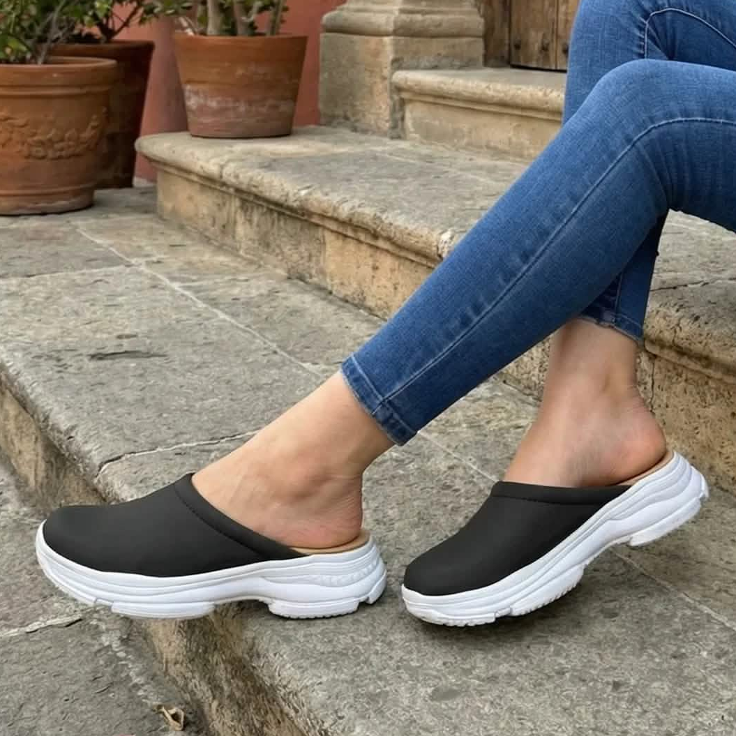 Mules de Neopreno con Suela Gruesa — Modelo Oriana