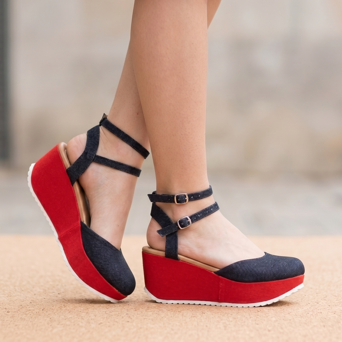 Sandalias de Plataforma Estilo Jean — Modelo Diana