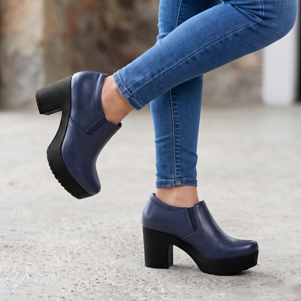 Botines de Plataforma con Tacón Grueso — Modelo Laguna