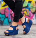 Sandalias de Plataforma con Recortes — Modelo Marina