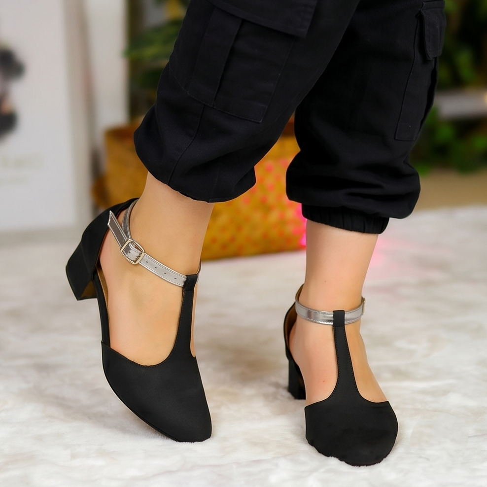 Zapatos Tipo T con Correa de Hebilla — Modelo Dalia
