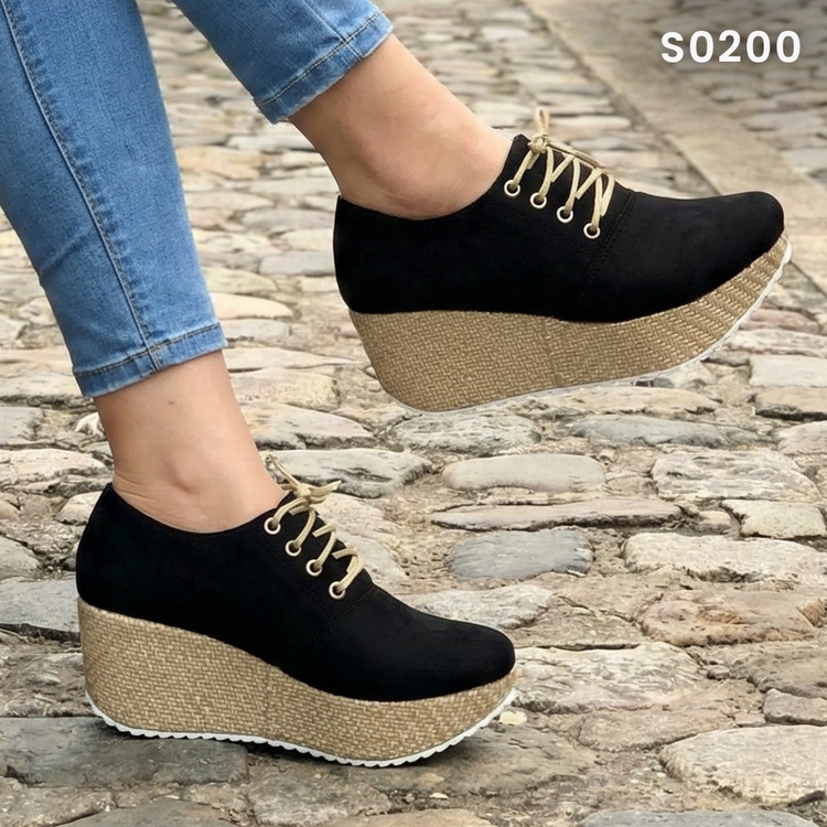 Zapatos de Gamuza con Plataforma Trenzada — Modelo Camelia