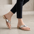 Sandalias de Dedo Metalizadas — Modelo Maya