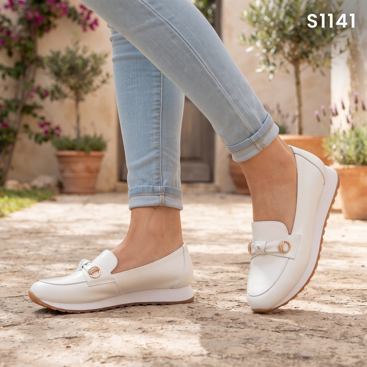 Mocasines con Moño y Hebilla Metálica — Modelo Murano